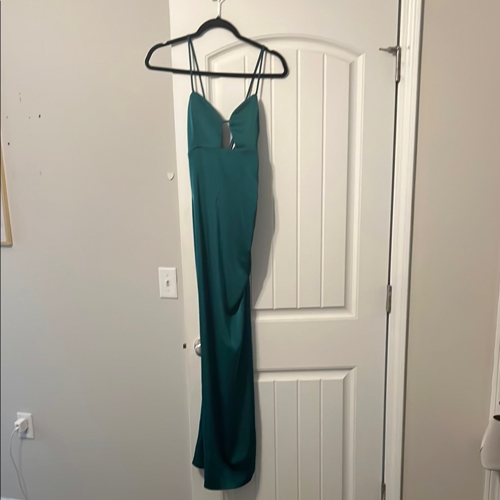 Elegant Teal Evening Gown